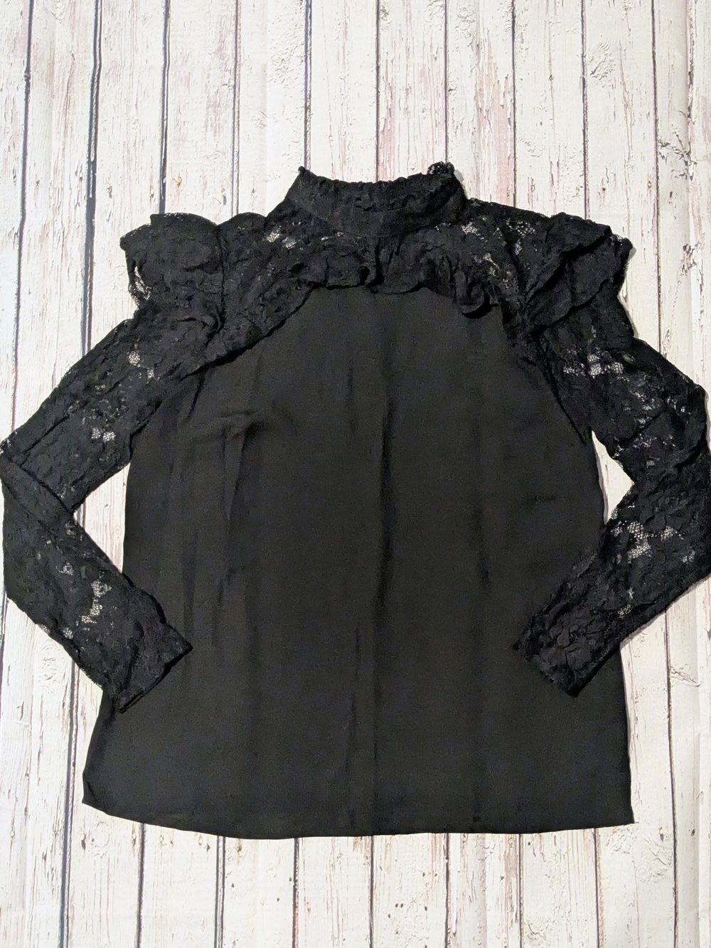 belle sky Black Lace Ruffle High-Neck Long Sleeve Top